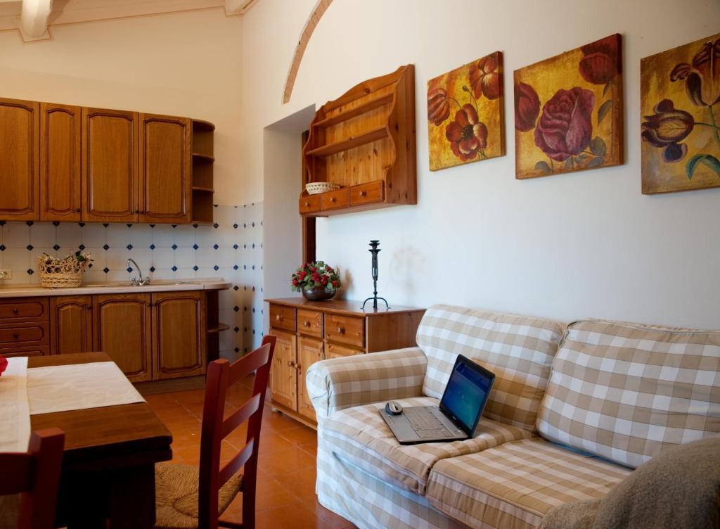 Agriturismo Buon Riposo - Country Resort In The Heart Of Tuscany San Giovanni a Corazzano Kamer foto